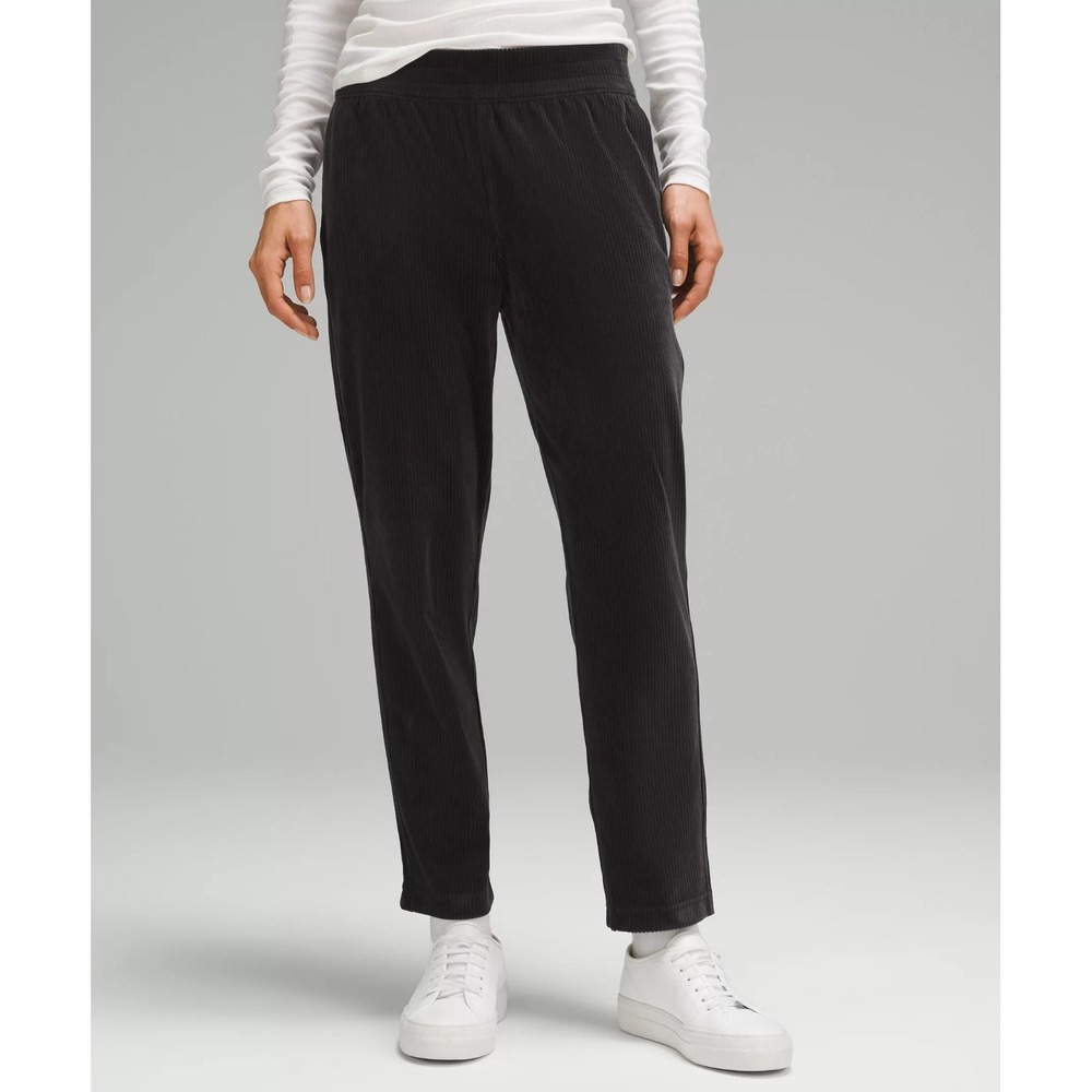 Lululemon Scuba Mid-Rise Straight-Leg Pants Women 4 Grey Velvet Cord 7/8 Length